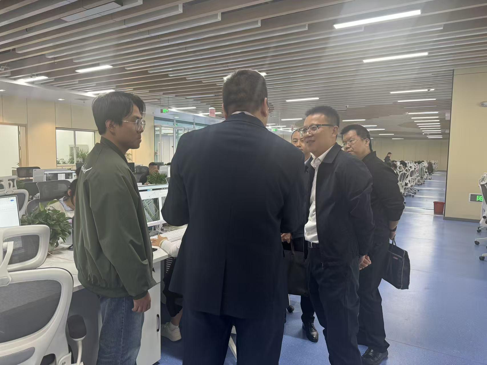 吴华副市长调研青海蓝算科技有限公司，助力数据标注产业发展